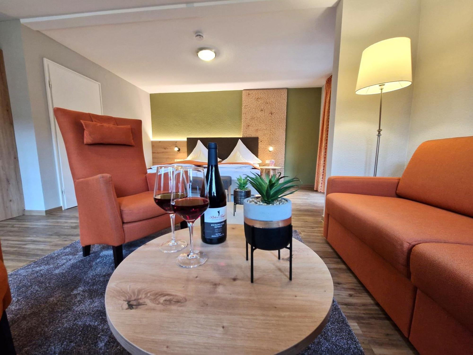 Hotel-Gasthaus Goldener Engel Glottertal Eksteriør bilde