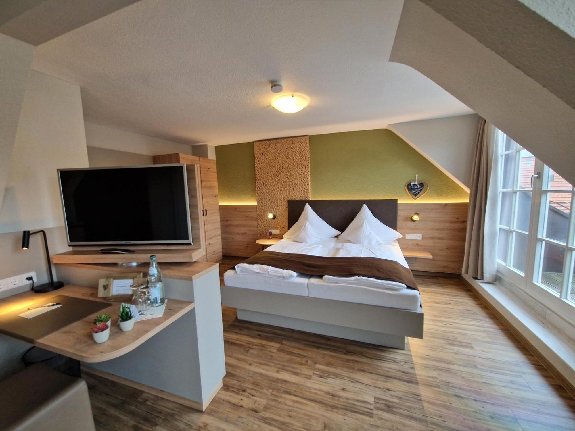 Hotel-Gasthaus Goldener Engel Glottertal Eksteriør bilde