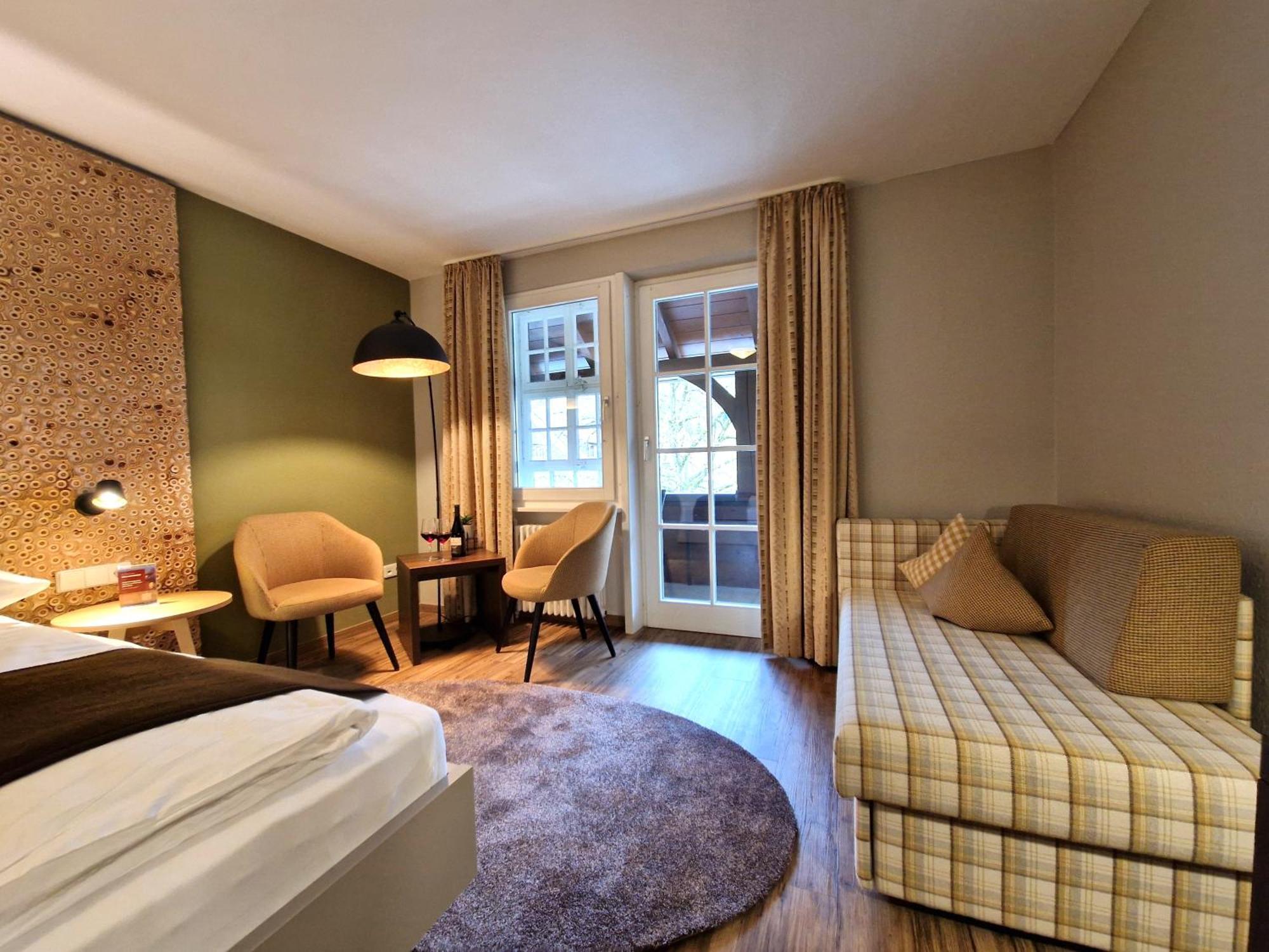 Hotel-Gasthaus Goldener Engel Glottertal Eksteriør bilde